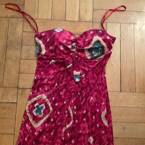 Nieves Lavi 100% silk!- never worn